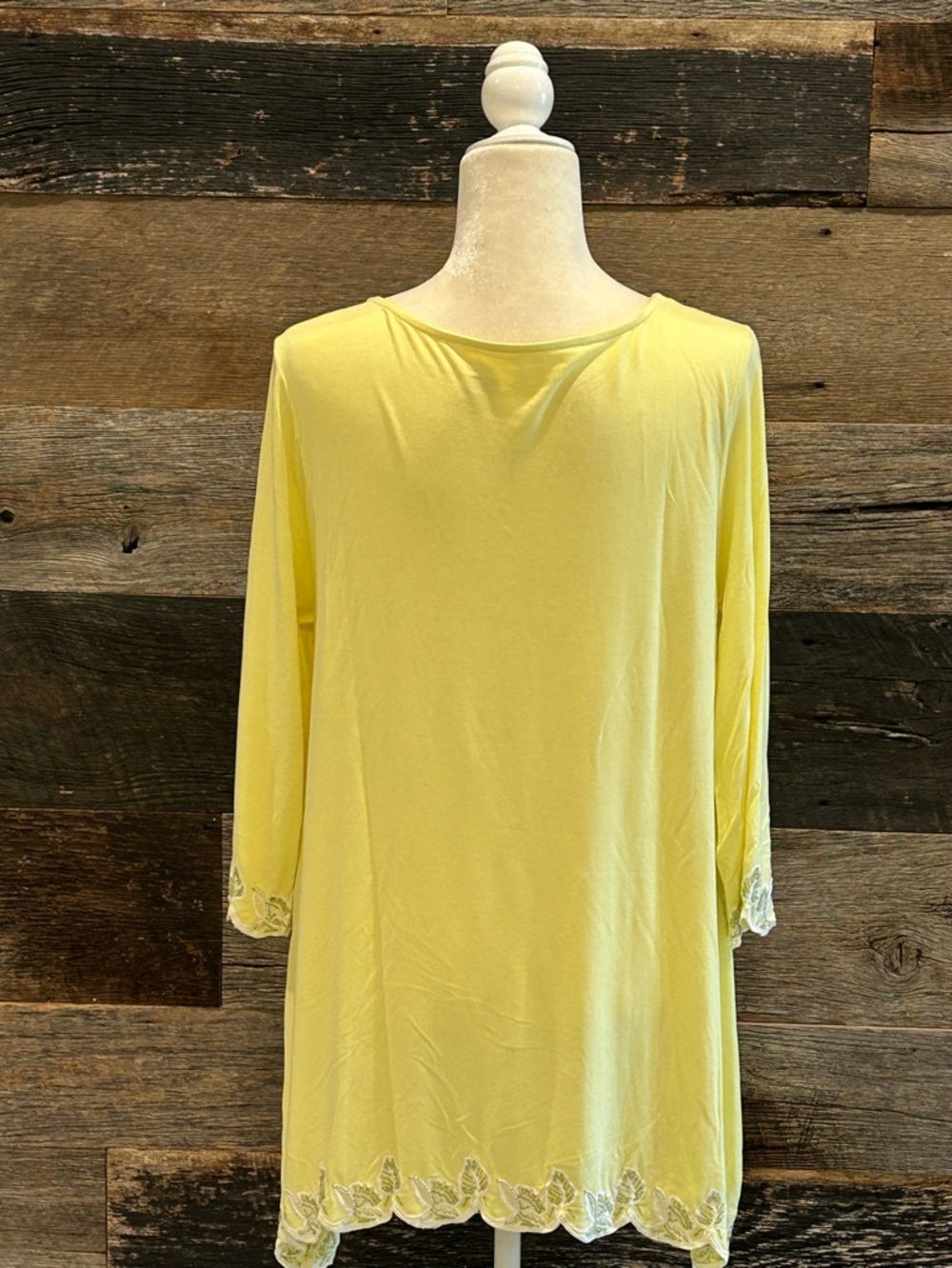Soft Surroundings 3/4 Sleeve Embellished Lemon Yellow Flowy Top. Medium - Picture 4 of 8